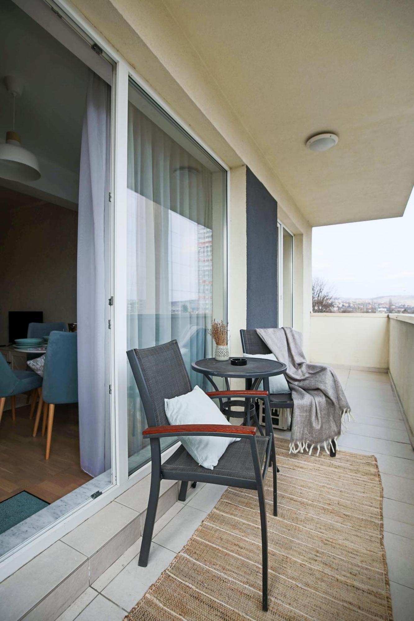 Stylish Condo - Parking And Balcony Cluj-Napoca Buitenkant foto